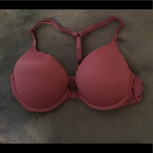 Pink/Victoria’s secret bra 34b